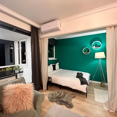 Cosy Floreasca 아파트 *