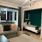 Cosy Floreasca * بوخارست